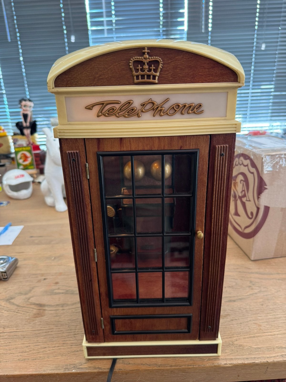 Téléphone, radio, décoration vintage, Enlèvement ou Envoi