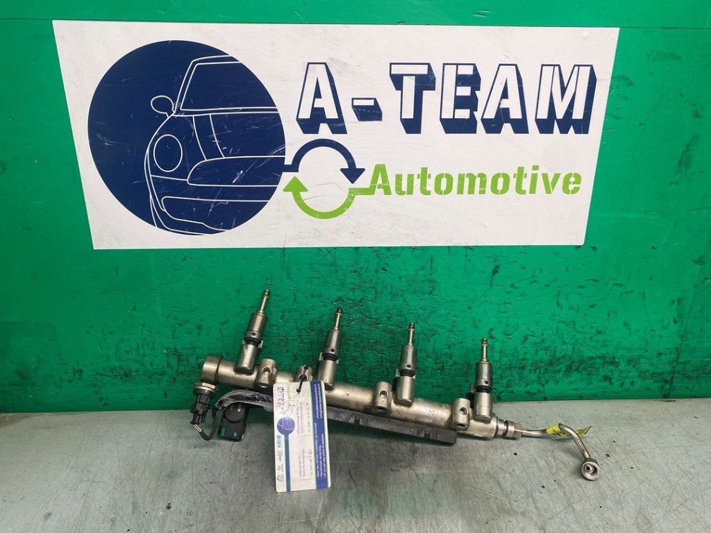 RAMPE D'INJECTION Opel Insignia (|12614735|), Opel, Opel Automobile GmbH, Utilisé, Kontakt-opel@opel.com
