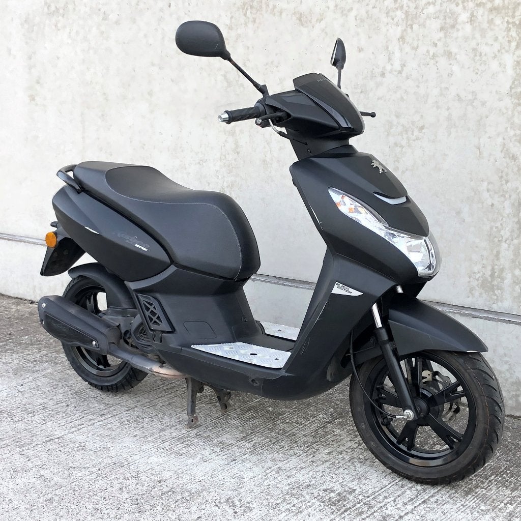 PEUGEOT KISBEE KLASSE A 2023 MET GARANTIE, Ophalen, Gebruikt, Overige modellen, Klasse A (25 km/u)