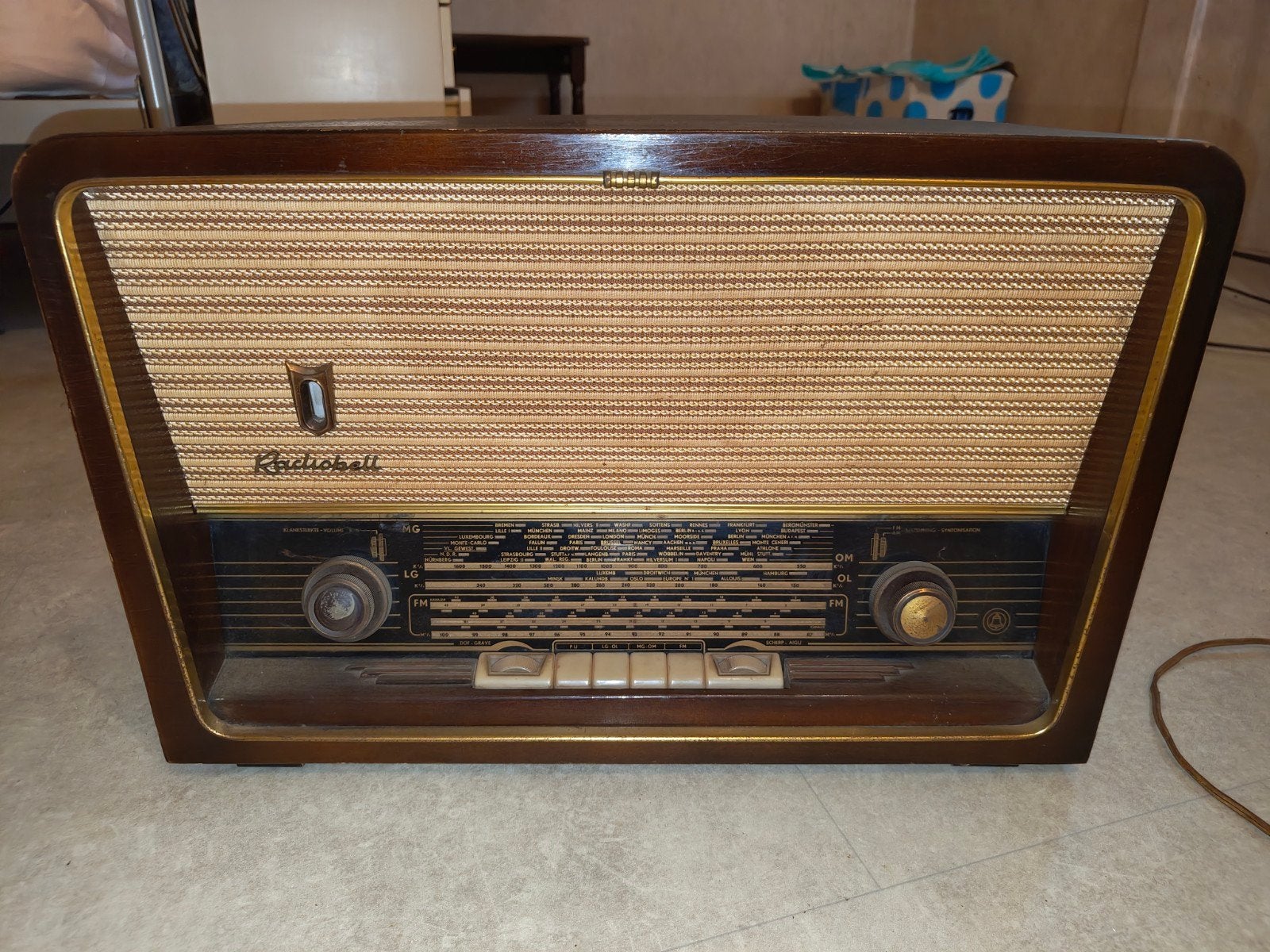 Radiobell 480 buizenradio – vintage radio, Antiquités & Art, Antiquités | TV & Hi-Fi, Enlèvement