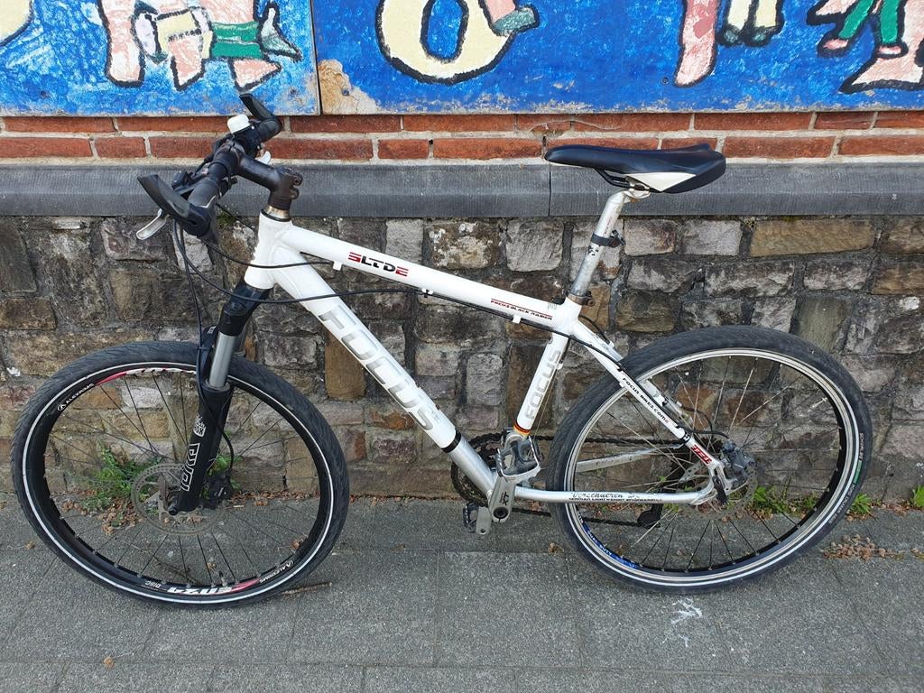 VTT Focus avec frein à disque avant et arrière, Vélos & Vélomoteurs, Enlèvement, Frein à disque