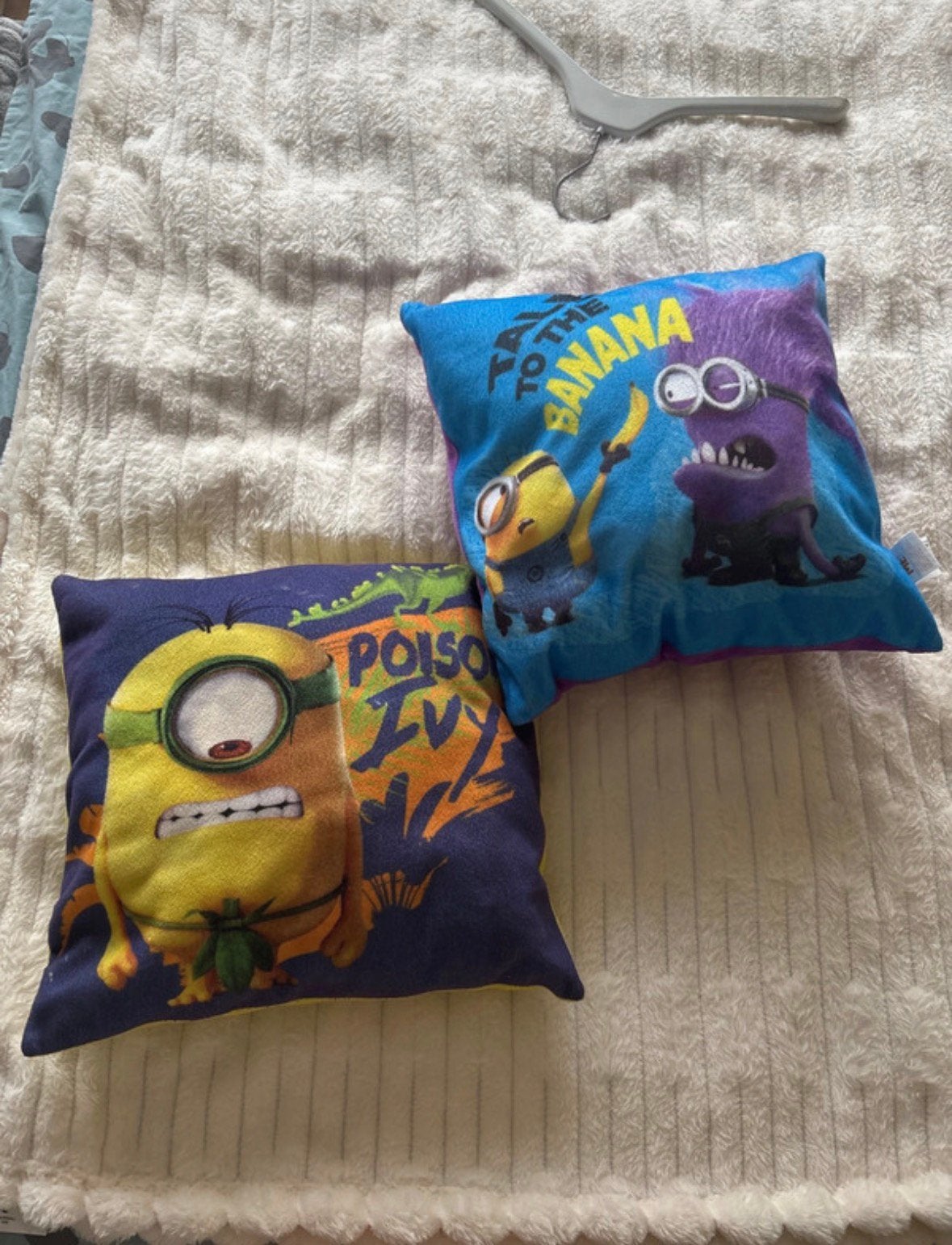 Minions kussens, Huis en Inrichting, Ophalen, Overige merken, Met print, Meerkleurig