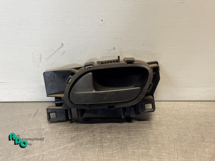 Poignée portière 2portes gauche d'un Fiat Scudo (Scudo 07-, -, 3 mois de garantie, Utilisé, Fiat