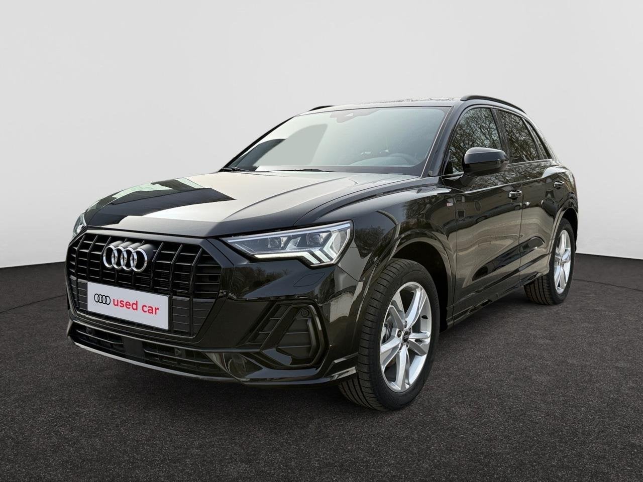 Audi Q3 35 TFSI Prestige Edition S tronic, Auto's, Automaat, 149 g/km, Zwart, Geheel digitaal combi-instrument