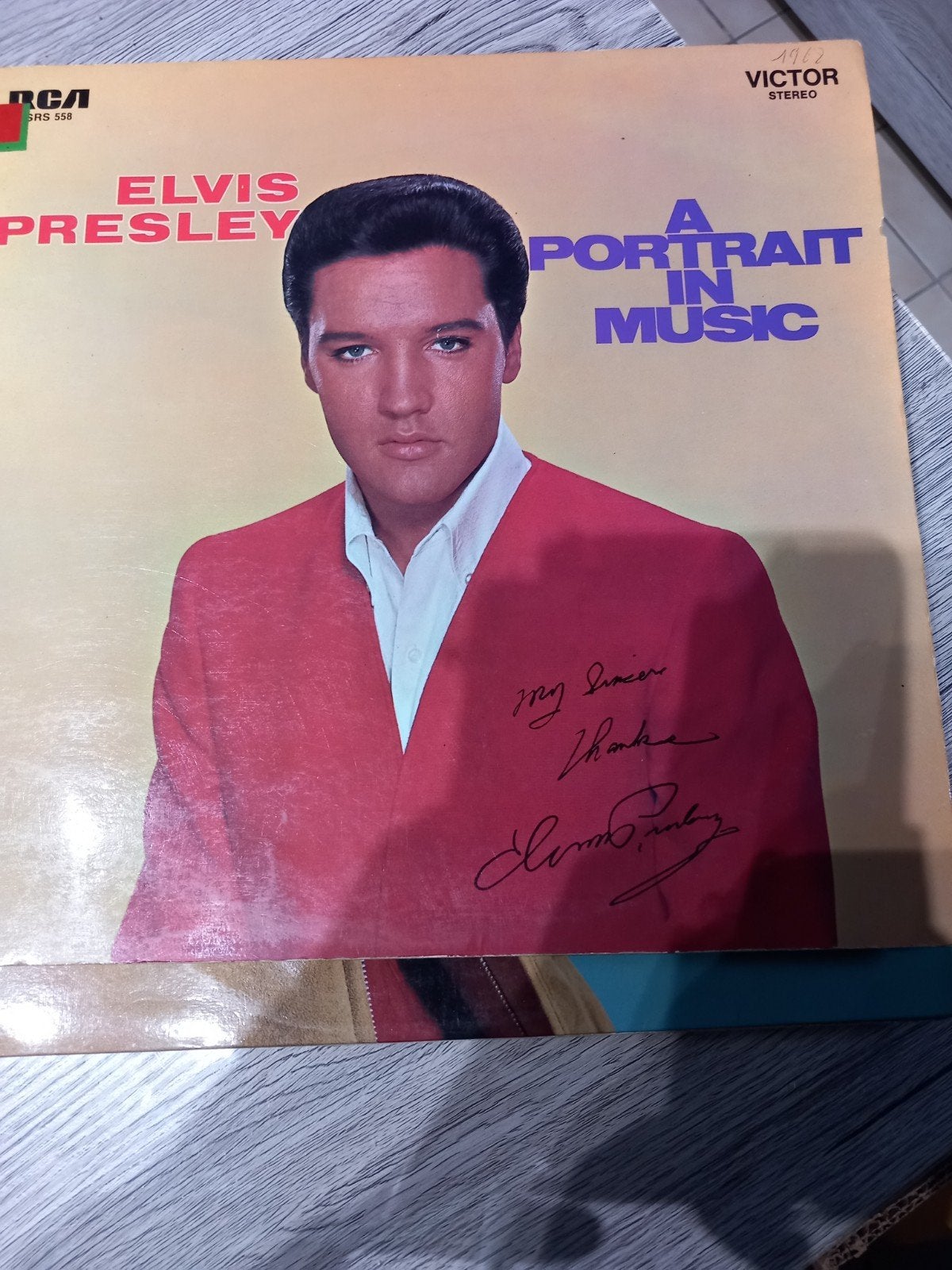 Elvis presley, Ophalen