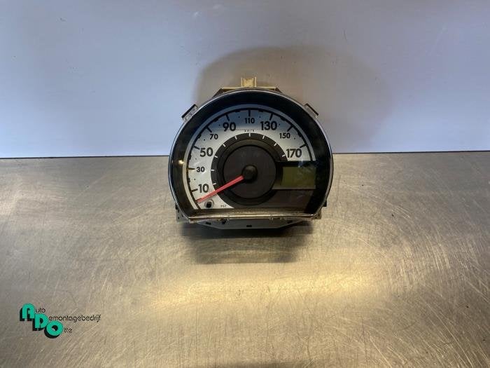 Instrument de bord d'un Toyota Aygo (Aygo 08-), -, 3 mois de garantie, Toyota, Utilisé