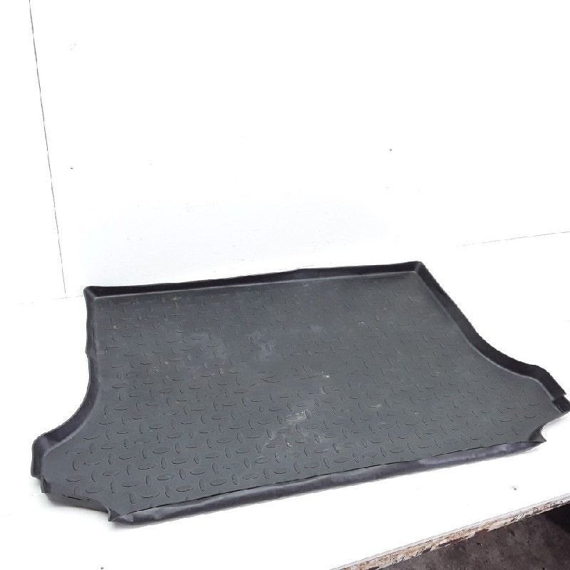 TAPIS DE COFFRE Toyota RAV4 (A3) (01-2005/06-2013), Utilisé, Toyota
