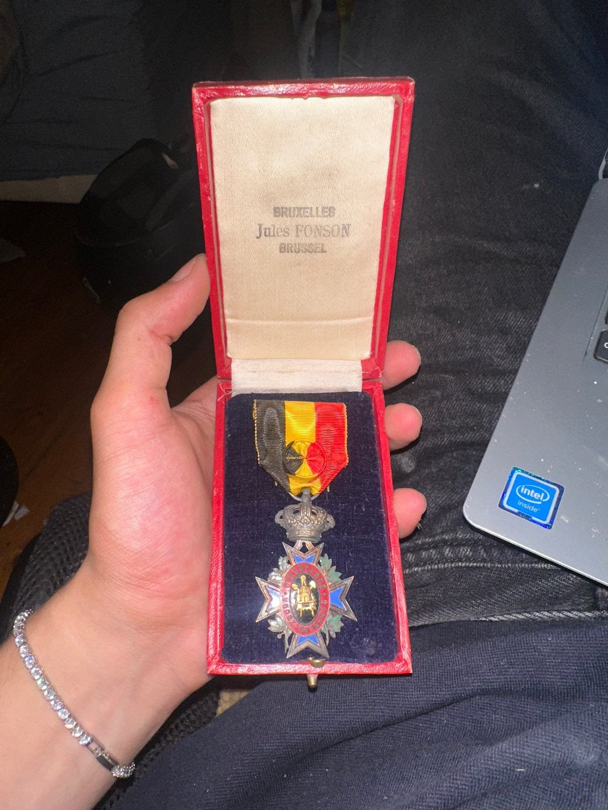 Belgium medaille / Bijzonder Ereteken voor Mutualiteiten, Ophalen