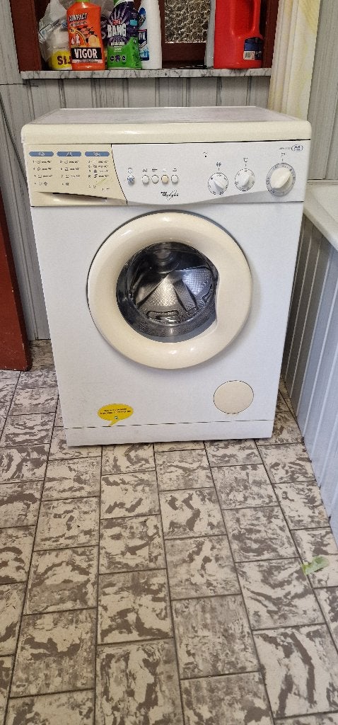 Wasmachine, Elektronische apparatuur, Wasmachines, Ophalen, Gebruikt, 4 tot 6 kg, 85 tot 90 cm