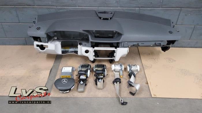 Airbag set + dashboard van een Mercedes E-Klasse, Gebruikt, -, Ophalen of Verzenden, -