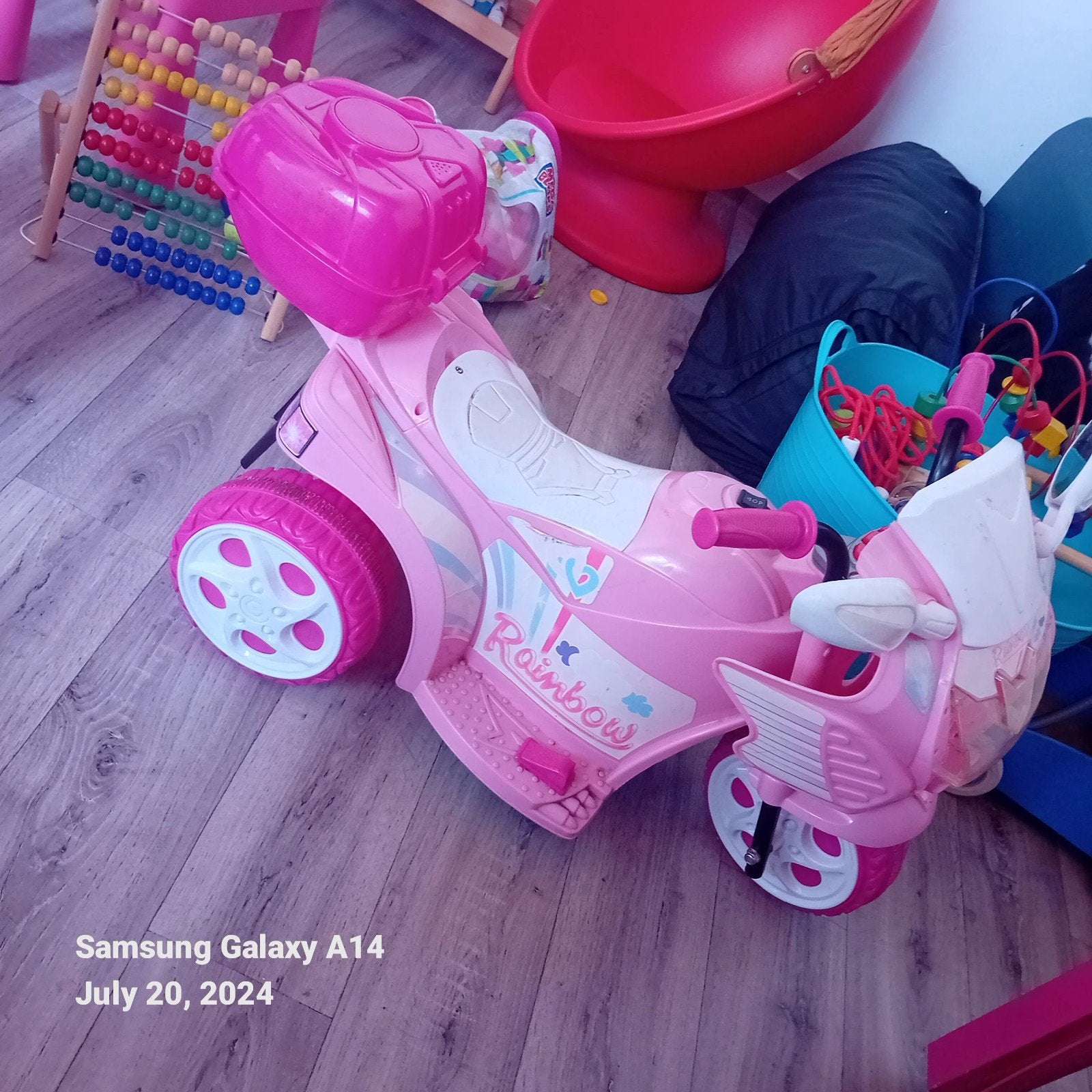 kinder elektrische scooter met oplader
