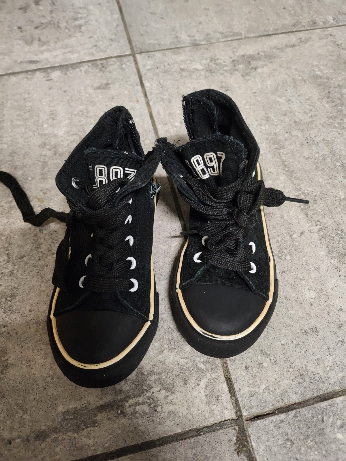 Basketbal Juventus, Kinderen en Baby's, Kinderkleding | Schoenen en Sokken, Ophalen of Verzenden