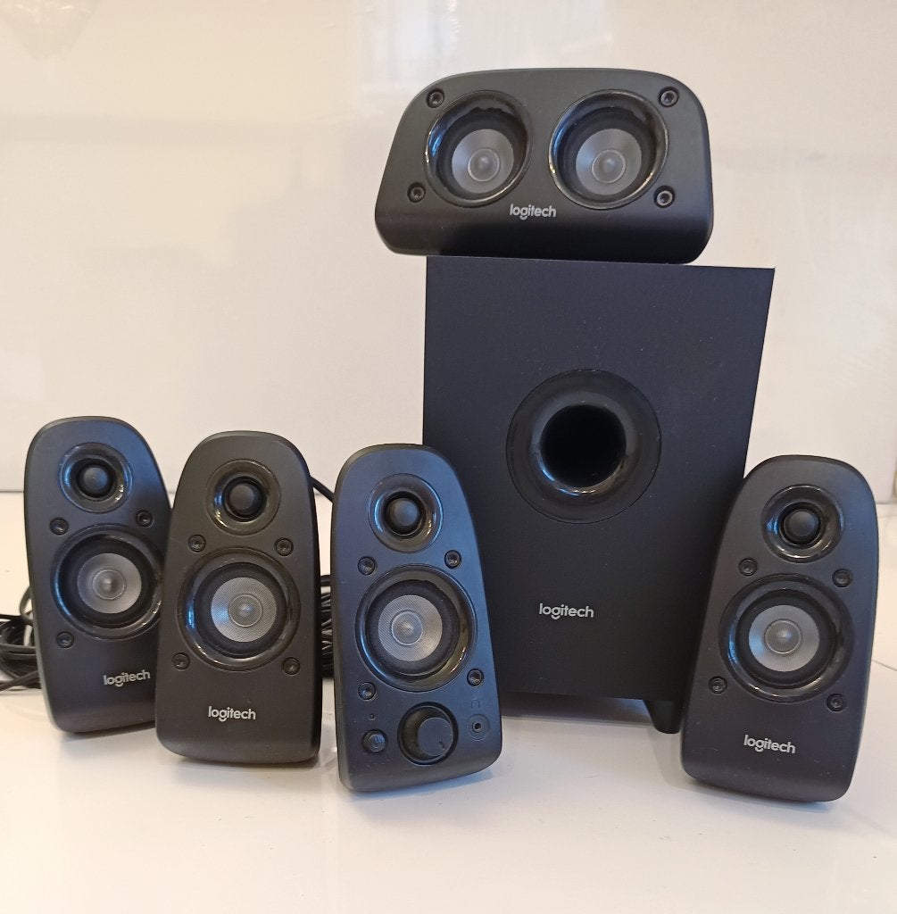 Logitech Surround Sound Speakers Z506, was not in use, Ophalen of Verzenden, Met externe subwoofer, Nieuw