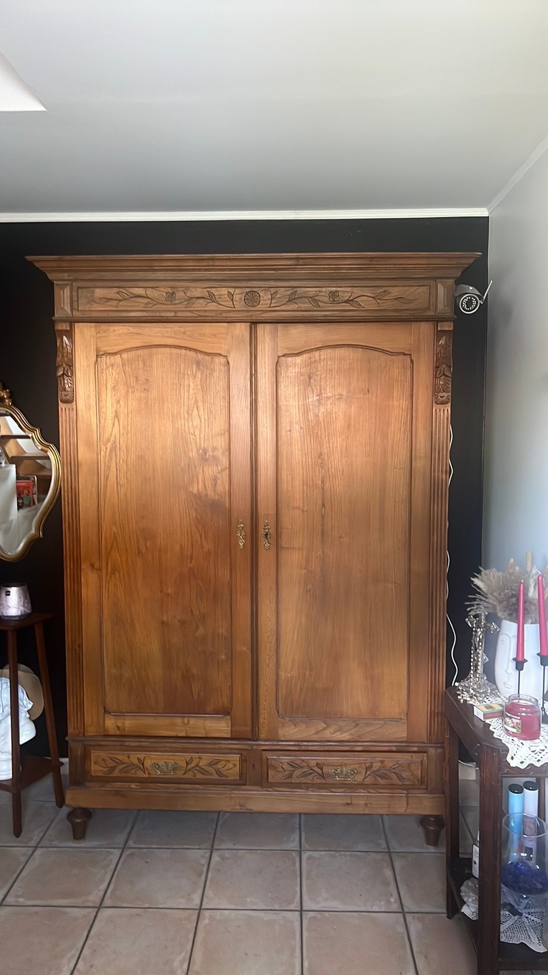 Belle grande armoire massif, Enlèvement