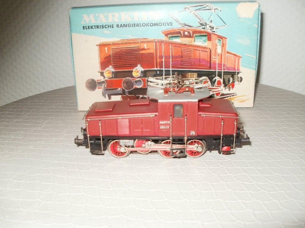 Marklin E Lokomotief no 3001 Digitaal +ovp., Enlèvement ou Envoi, Courant alternatif, Comme neuf, Locomotive