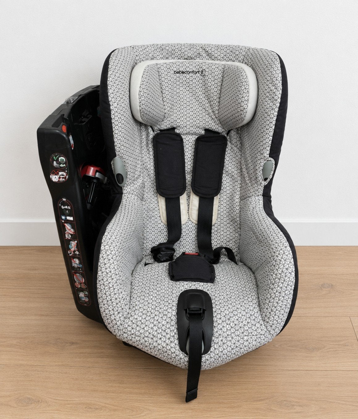 Bébé Confort Axiss Autostoel (90 Draaibaar), Ophalen