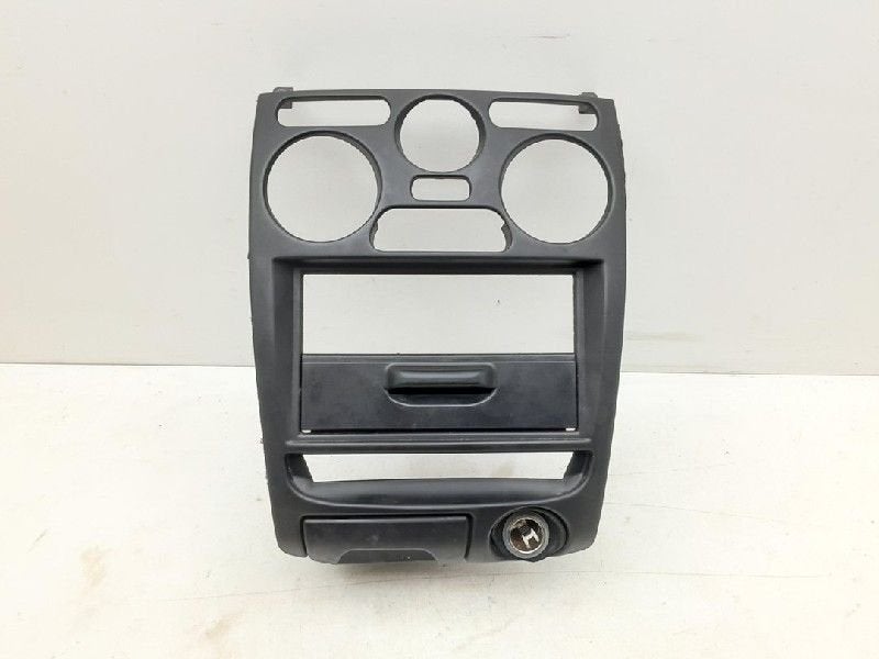 DIVERS Radio omlijsting Carisma (|MR1143551|MR114041|), Utilisé, Mitsubishi