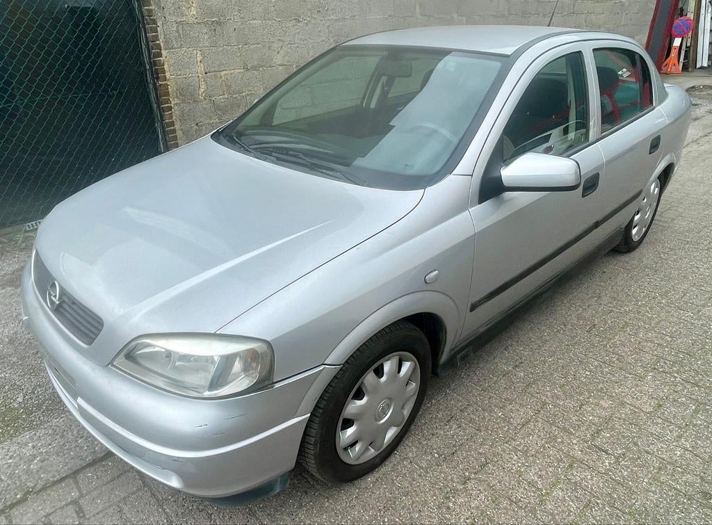 Opel Astra 1.4 benzine gekeurd v.vk., Voorwielaandrijving, Stof, 5 deurs, 550 kg