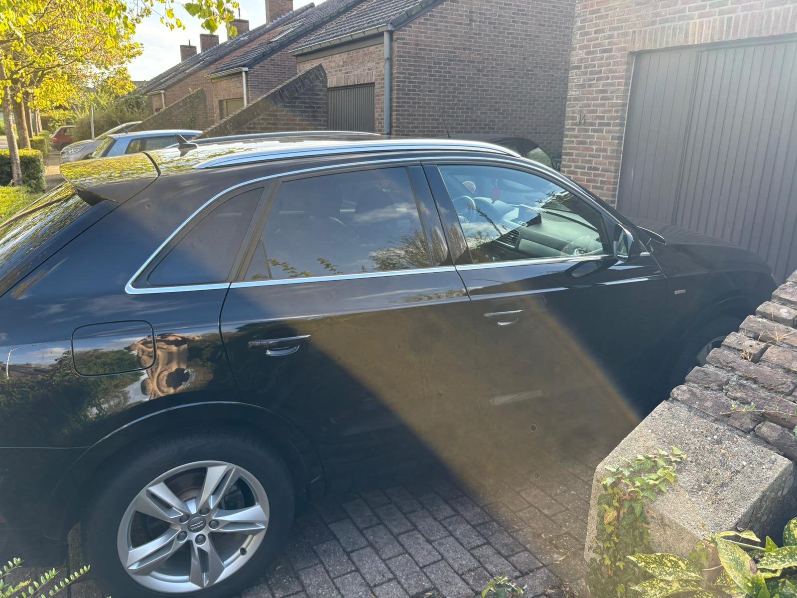 Audi q3 te koop, Auto's, Audi, 4 cilinders, 2000 kg, Zwart, Navigatiesysteem
