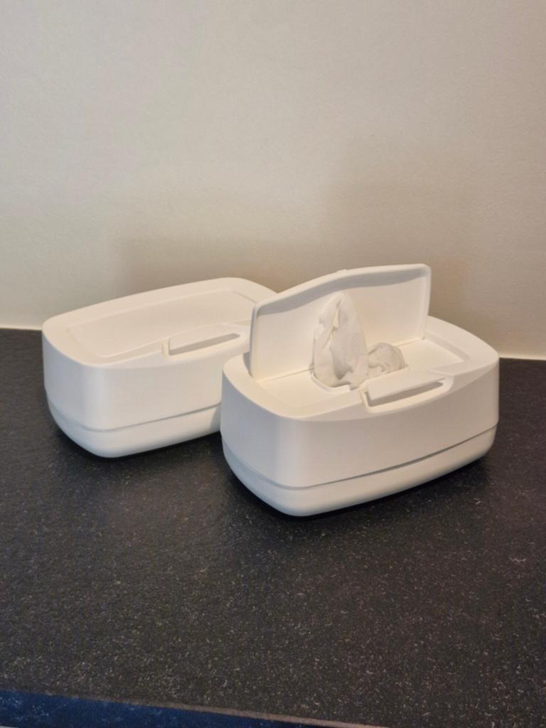 2x baby doekjesdoos Bébé Jou (nieuw), Kinderen en Baby's, Badjes en Verzorging, Verzenden, Nieuw, Overige typen, Bébé-jou