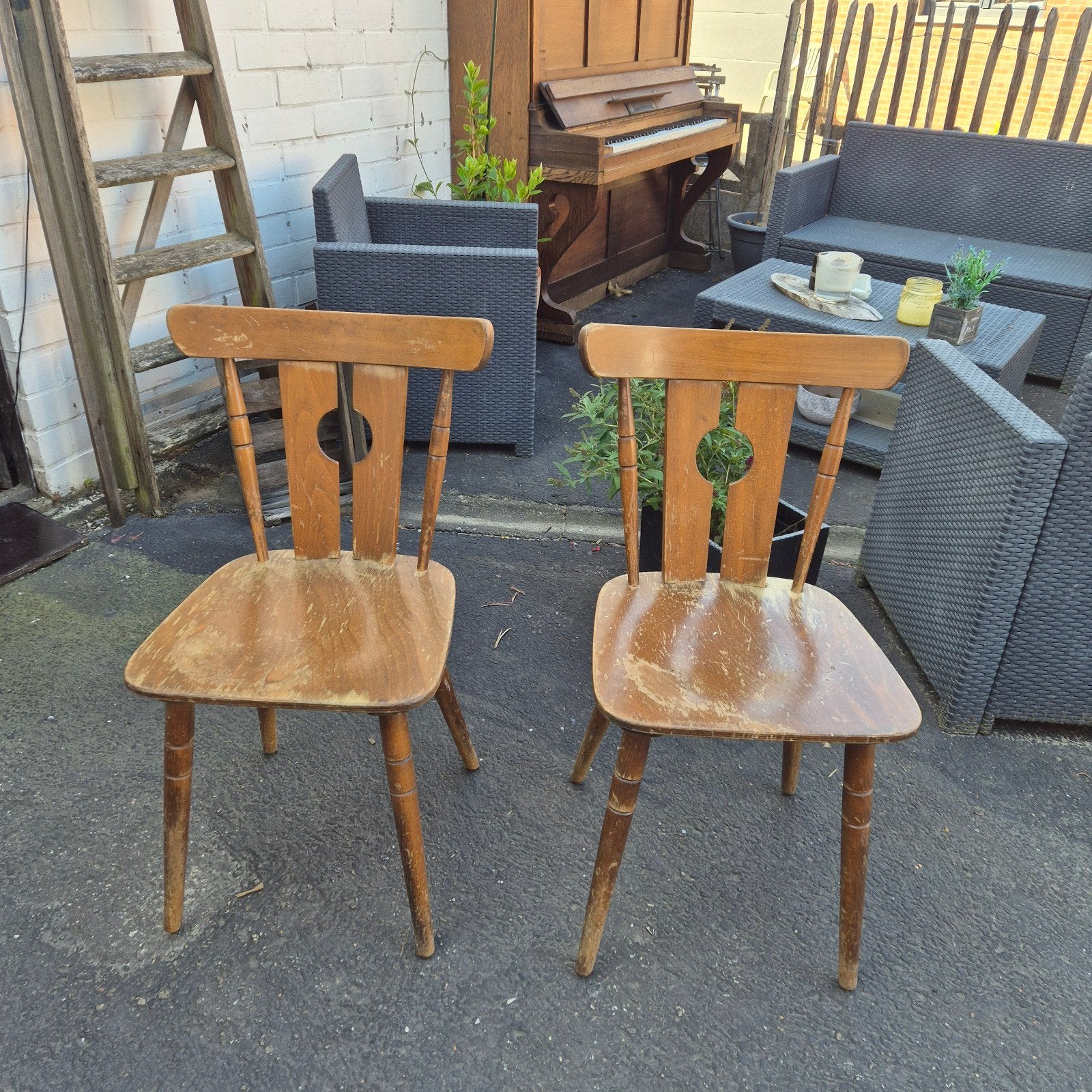 2 caféstoelen, Huis en Inrichting, Ophalen
