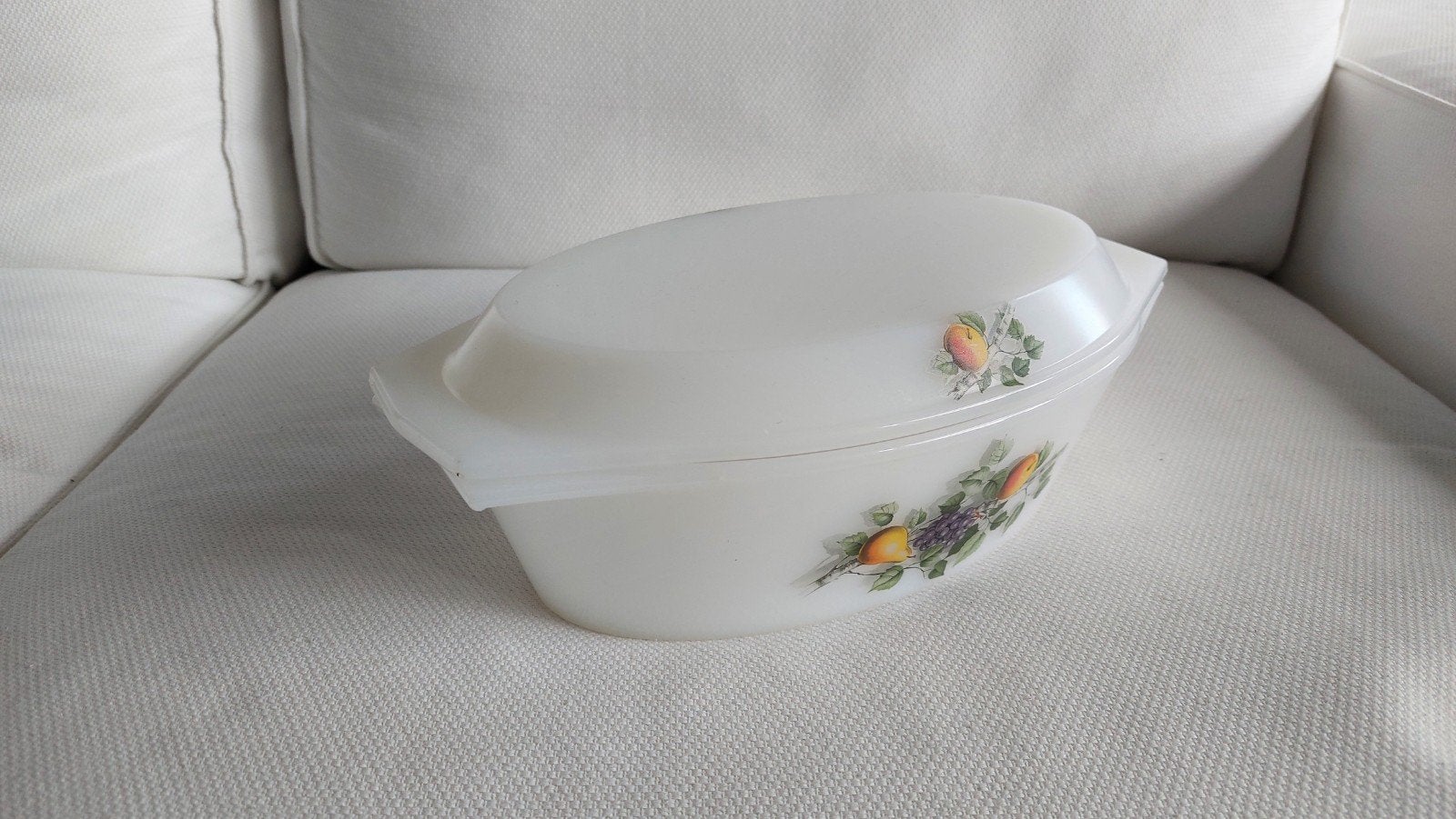 Cocotte Arcopal motif Fruit de France Vintage de chez Mamy, Enlèvement ou Envoi