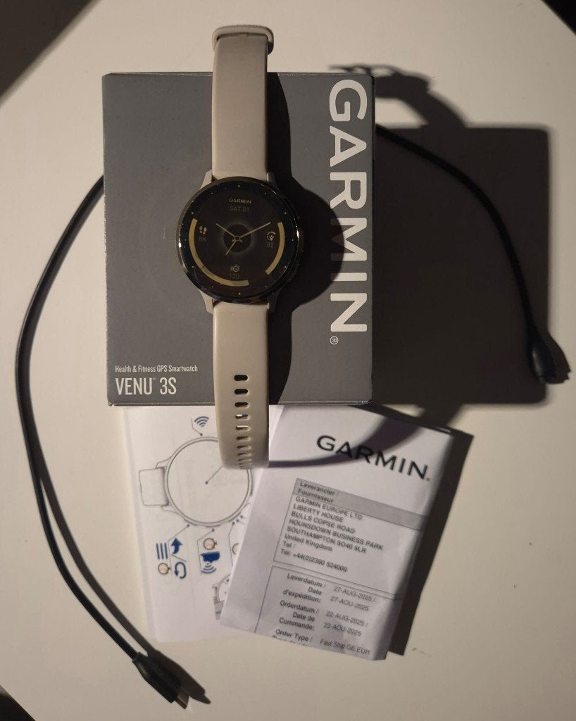 Garmin Venu 3S — uitstekende staat nog steeds onder garantie, Ophalen, Conditie, Garmin, Zo goed als nieuw