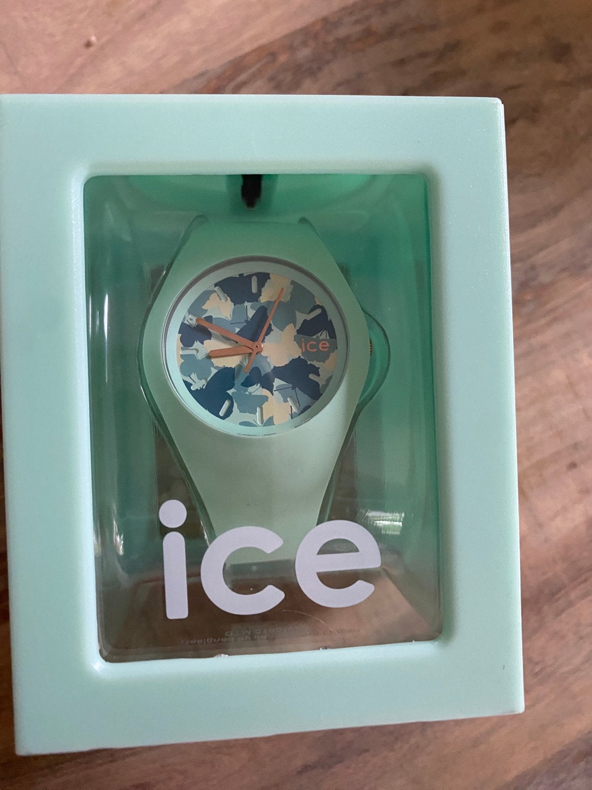 Ice watch groen, Bijoux, Sacs & Beauté, Montres | Femmes, Enlèvement, Neuf, Montre-bracelet, Swatch
