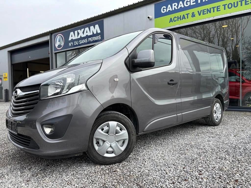 Opel Vivaro, Gebruikt, Zwart, 120 pk, Parkeersensor