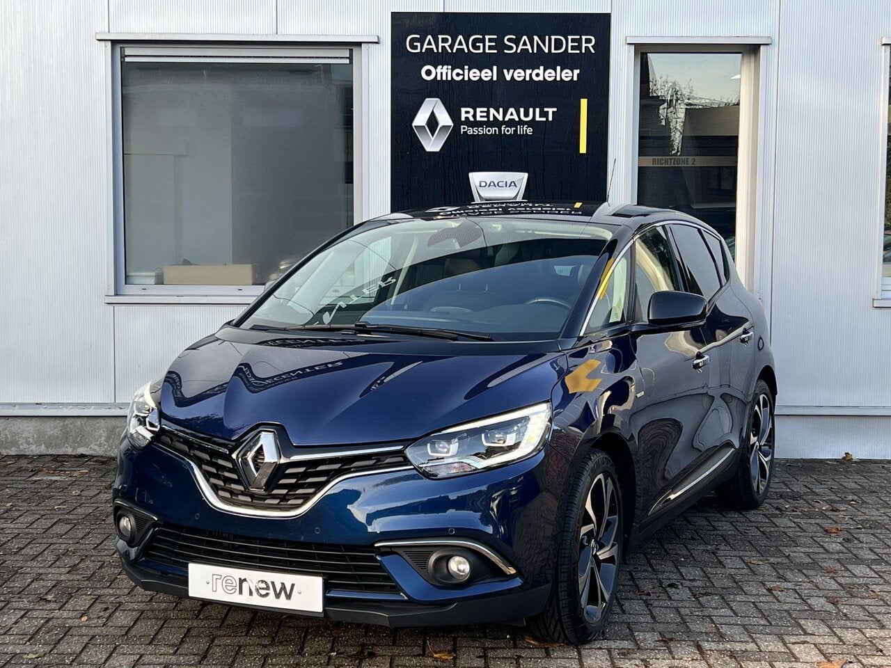 Renault Scenic TCe 140 PK Bose Edition * Automaat *, Auto's, Monovolume, 4 cilinders, https://public.car-pass.be/vhr/73b3bb20-6e2b-4659-b611-67e152ae9135
