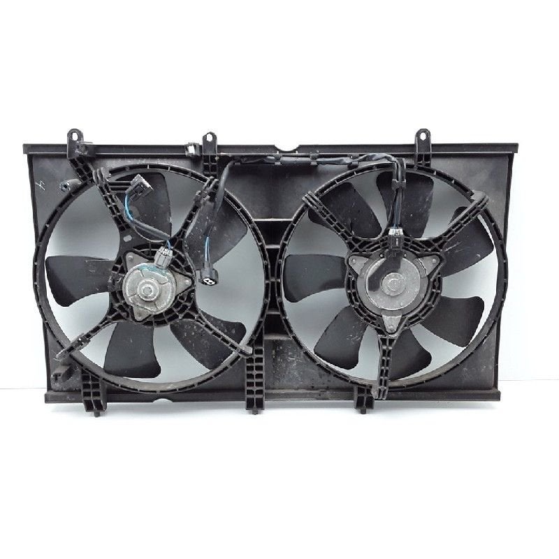 VENTILATEUR C Mazda 323 (BJ12) (01-1998/05-2004), Dhr. M. Roggen, Mazda, Stadsweg 37 37
9917 PV  WIRDUM GR., NL, Utilisé