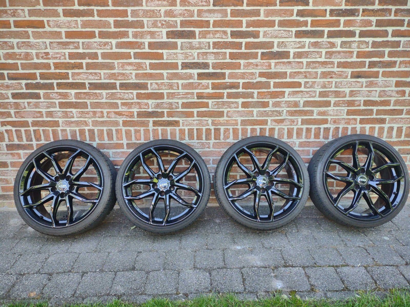 RIAL 8Jx18 steek 5x110 215/35 Opel Corsa,  Astra, Adam S ..., Auto-onderdelen, Banden en Velgen, Ophalen, 18 inch, Banden en Velgen