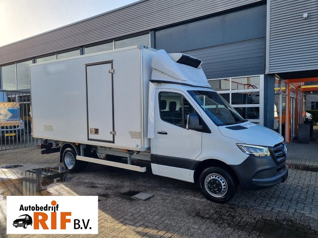 Mercedes-Benz Sprinter 517 CDI/ Kuhlkoffer/ TK V500 MAX/ BPM, Autos, Camionnettes & Utilitaires, Achat, Euro 6, Entreprise, 3 places