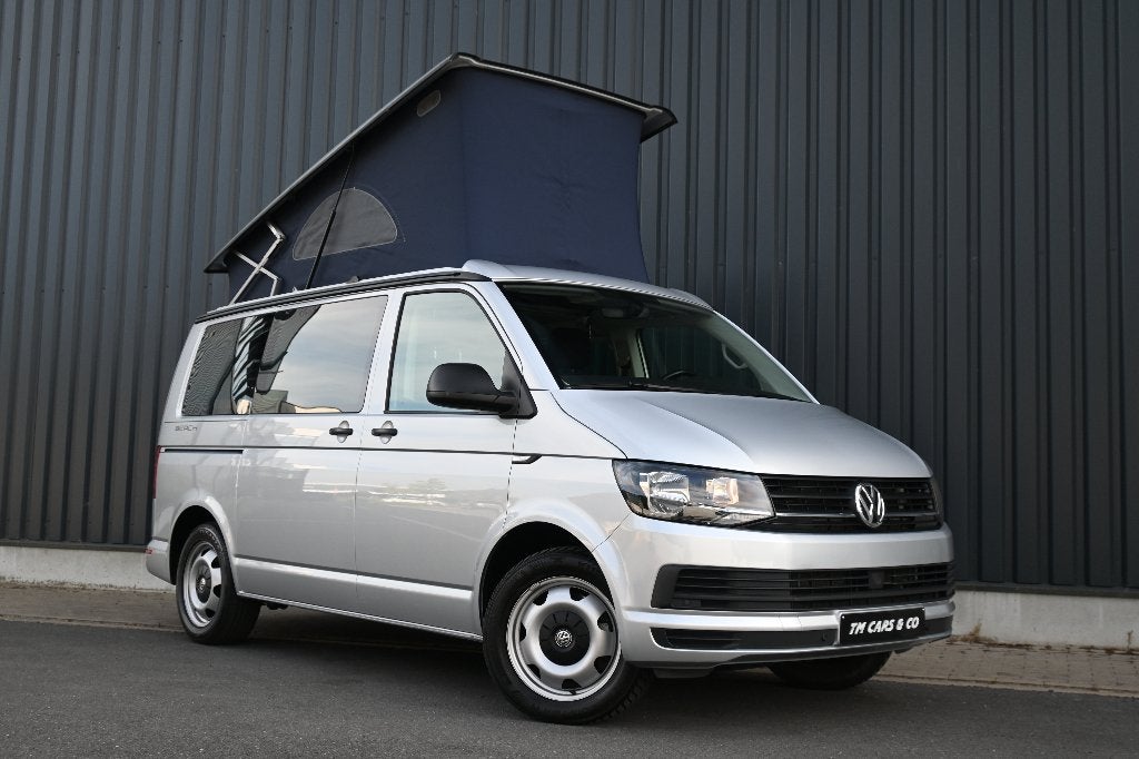 Vw T6 California Beach 205Pk-DSG-7zit-4slaap-webasto, ACC,Tr, Auto's, Volkswagen, Stof, 4 cilinders, 2500 kg, 7 zetels