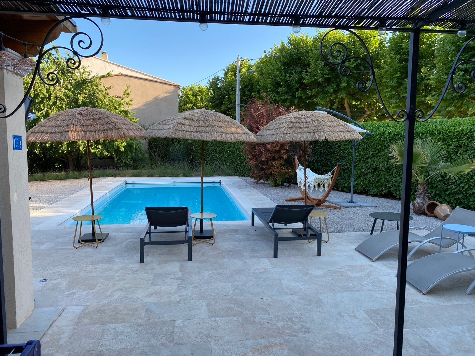 Vakantiewoning met verwarmd zwembad, Dorp, In bergen of heuvels, Provence en Côte d'Azur, Eigenaar