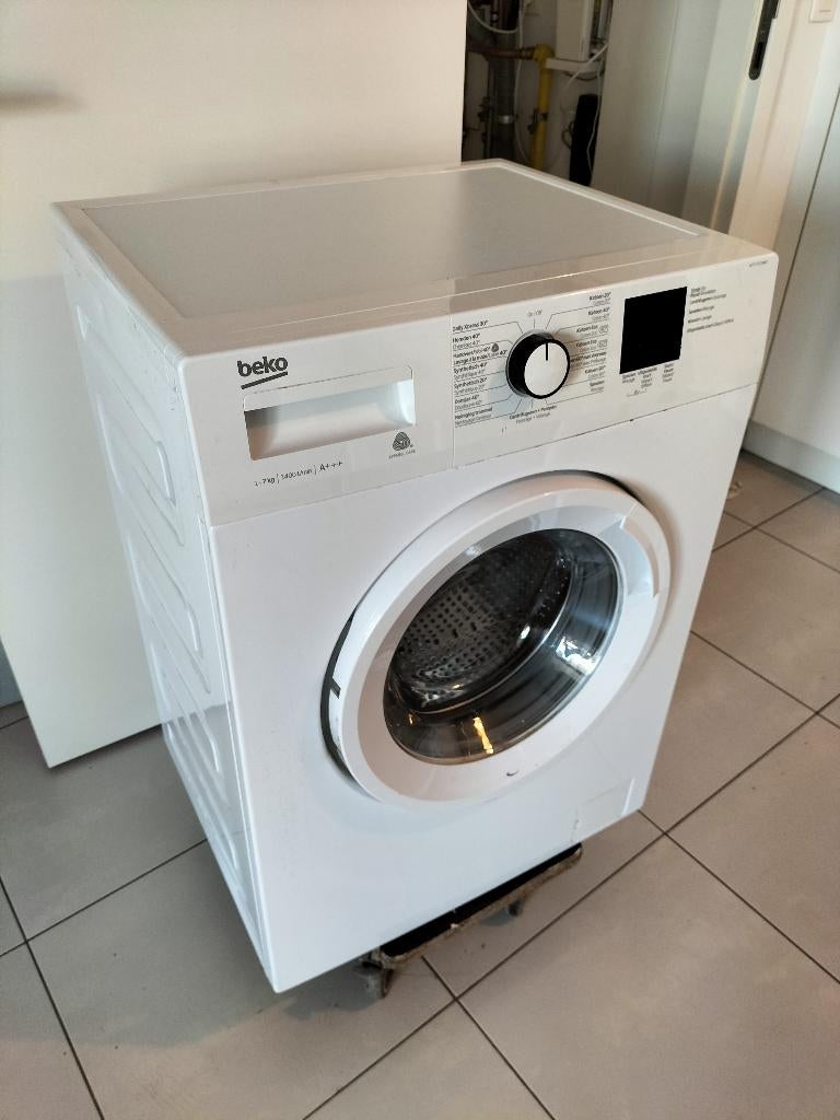 wasmachine BEKO, Elektronische apparatuur, Ophalen, Gebruikt, Energieklasse A of zuiniger, Voorlader