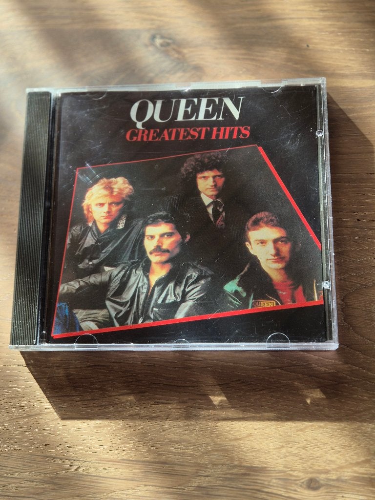 QUEEN - GREATEST HITS, Ophalen of Verzenden, Zo goed als nieuw