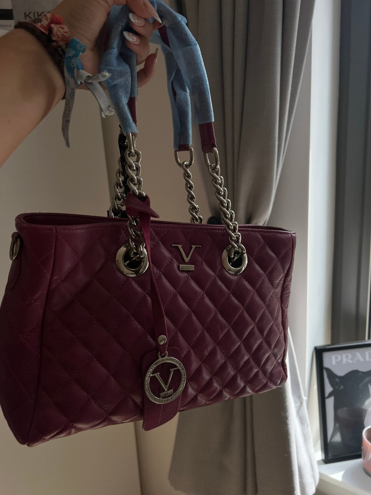 Prachtige authentieke Versace 19.69 tas in bordeaux/burgundy, Handtassen en Accessoires, Verzenden, Nieuw, Overige kleuren, Handtas