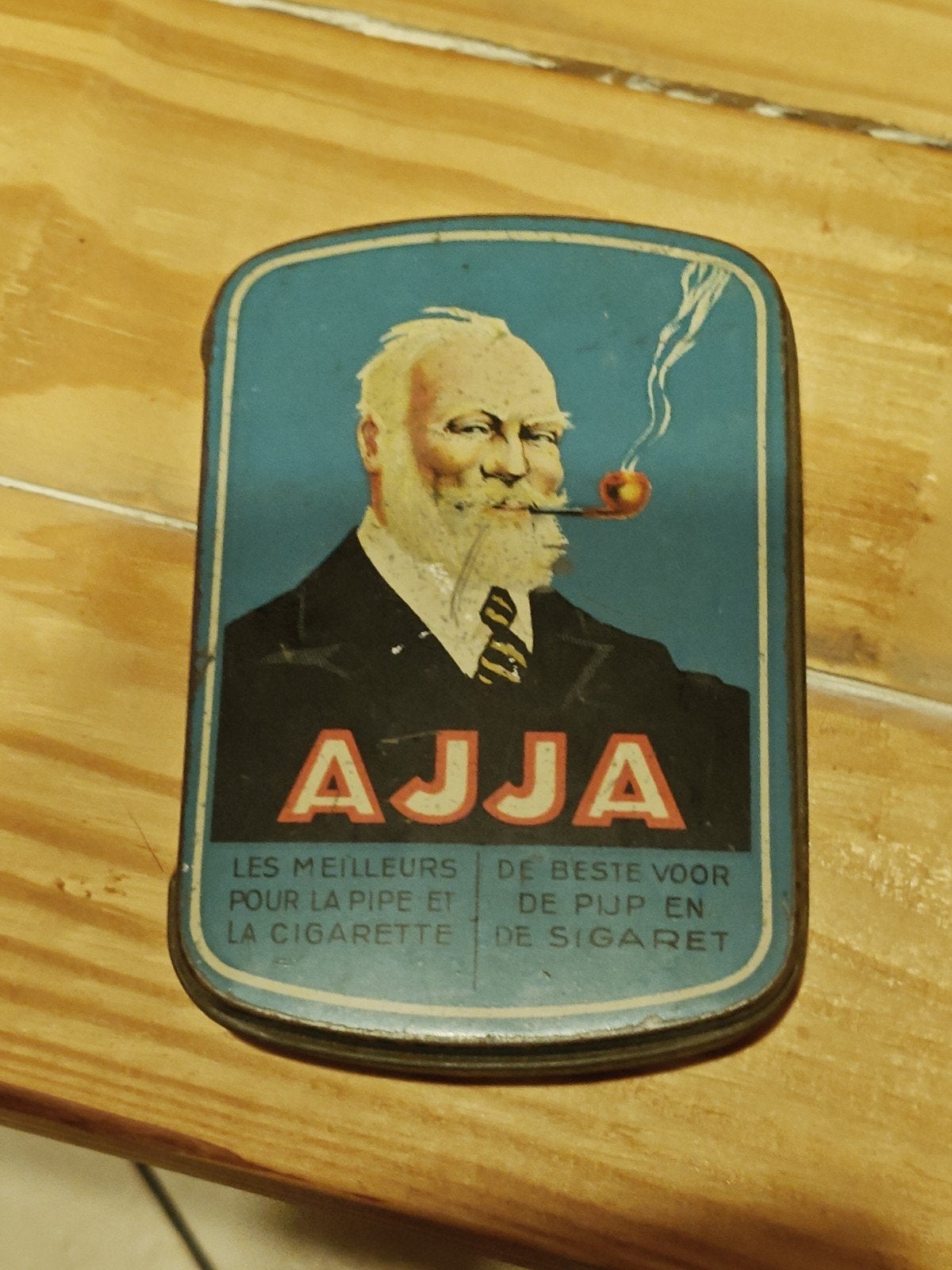 oud tabaksblik Ajja, Ophalen of Verzenden, Gebruikt, Verpakking