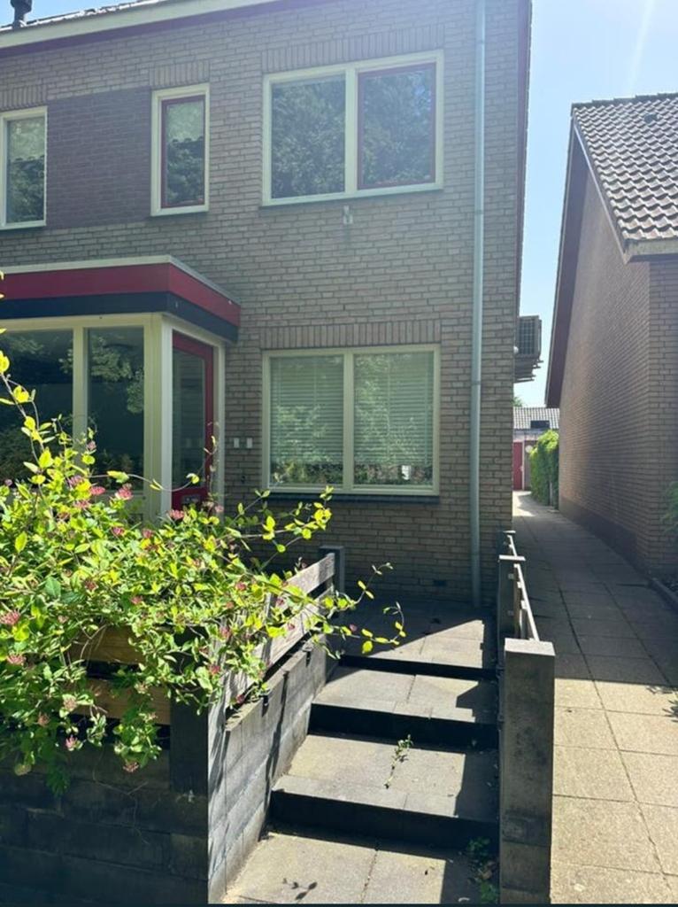 Gezinswoning te huur aangeboden, Bruges
