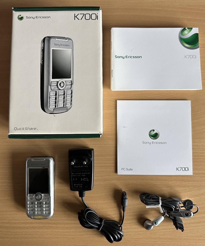 Sony Ericsson K700i, Enlèvement