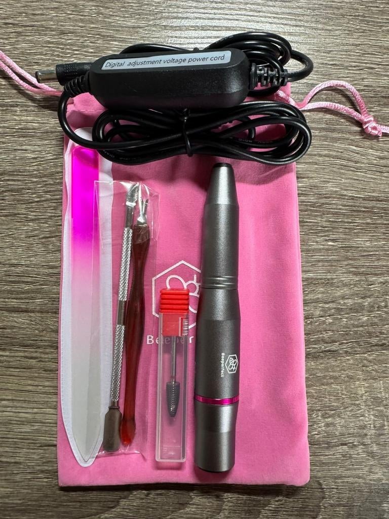 Elektrische Nagelvijl en assortimenten... nieuw!!!, Handtassen en Accessoires, Uiterlijk | Cosmetica en Make-up, Ophalen