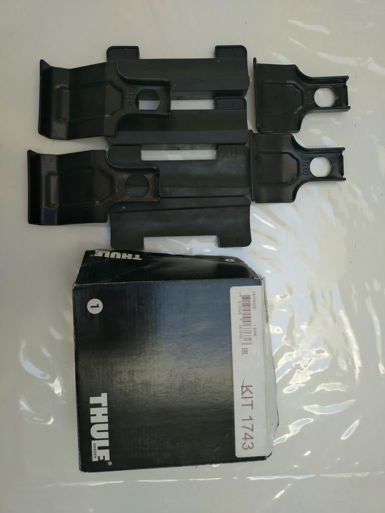 Thule kit 1743 Nissan Pulsar, Auto diversen, Dakdragers, Ophalen of Verzenden, Zo goed als nieuw