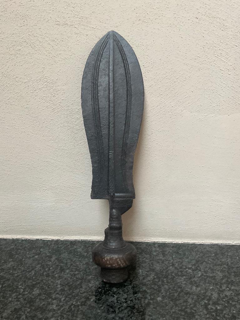 Oud wapen uit Congo, Ophalen of Verzenden, Brons