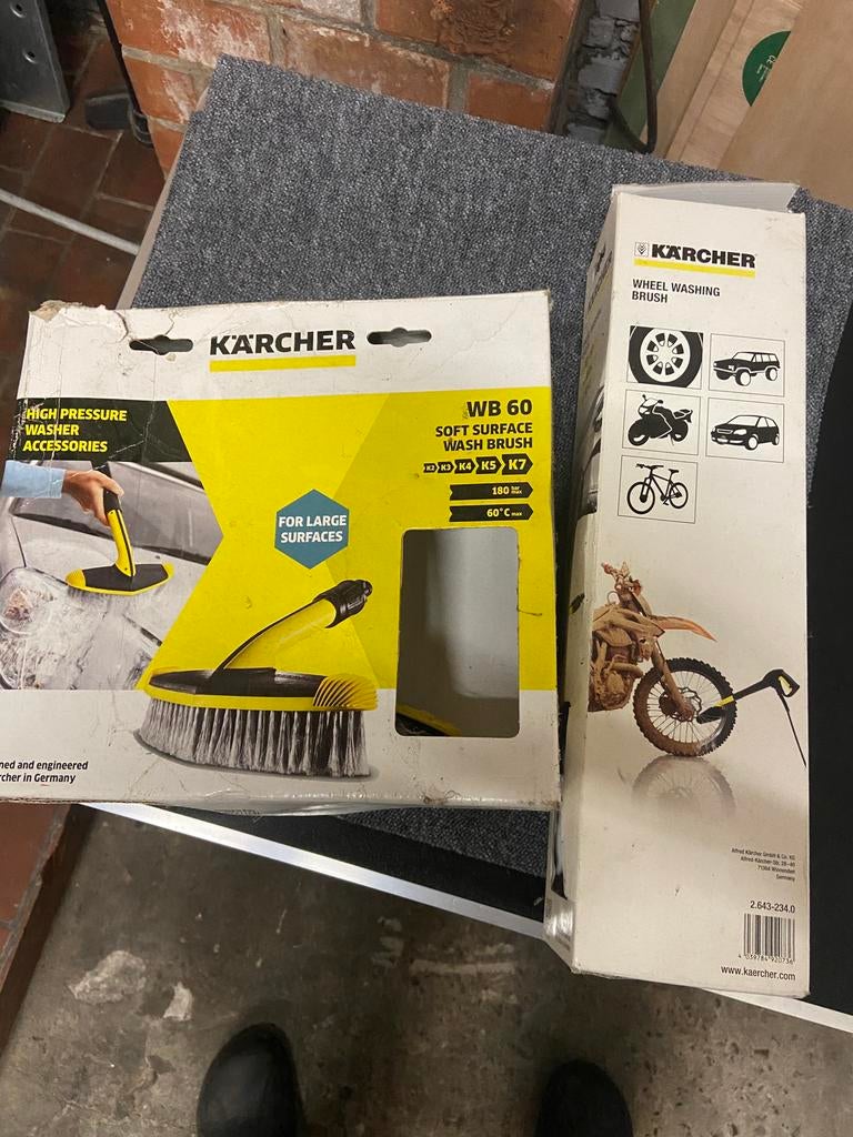 Brosse karcher, Enlèvement
