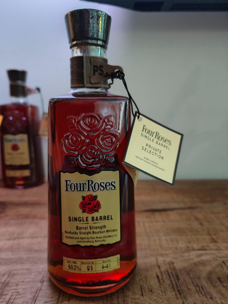 Four Roses Private Selection Barrel Strength OBSK, Bourbon, Collections, Vins, Neuf, Autres types, Autres régions, Pleine, Enlèvement ou Envoi