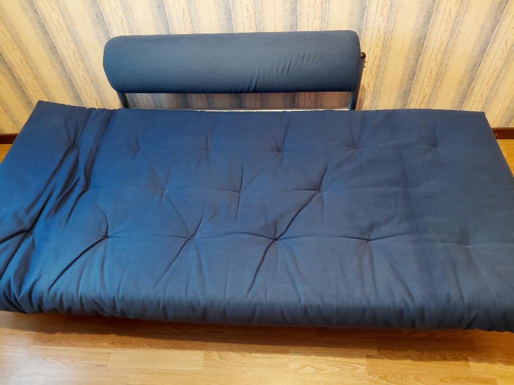 Eénpersoons slaapbank/zetelbed, Une personne, Utilisé, Bleu, 190 cm ou moins