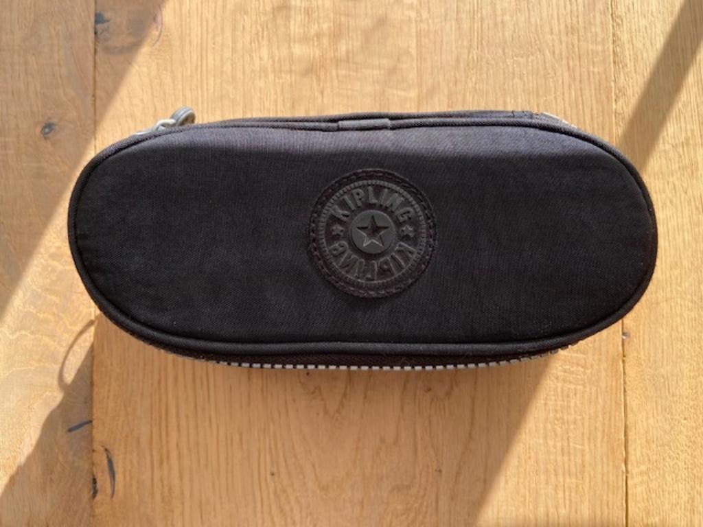 Trousse noire Kipling (avec logo), Divers, Fournitures scolaires, Comme neuf, Enlèvement ou Envoi