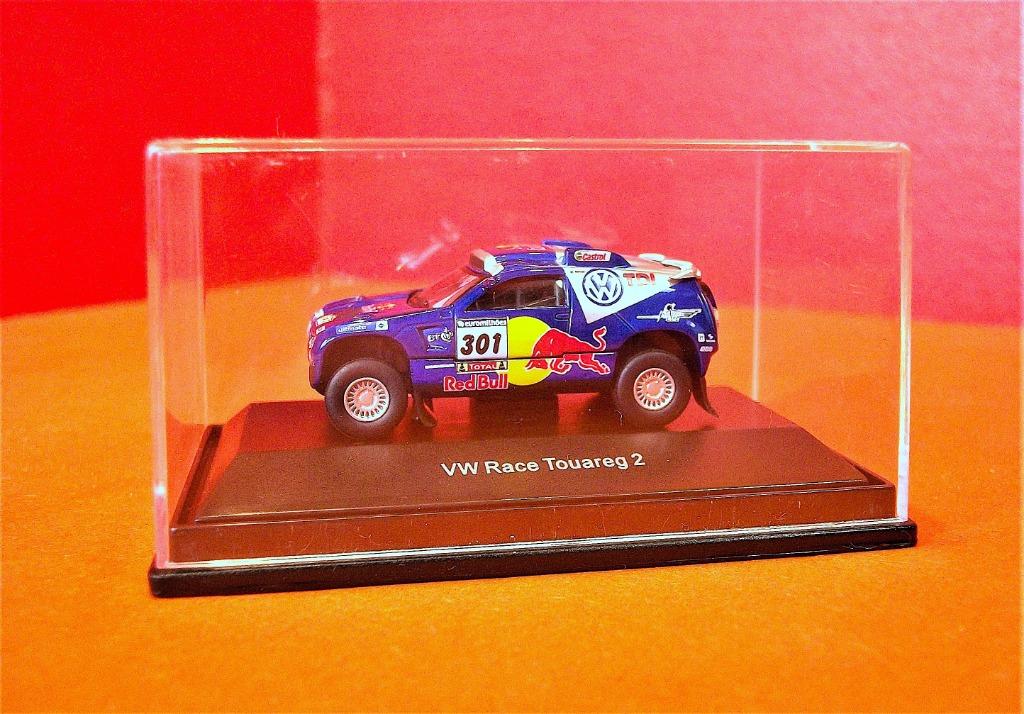 VW RACE TOUAREG 2 - 4X4 - REDBULL 301 - Schuco H0 - 1:87, Hobby & Loisirs créatifs, Voitures miniatures | 1:87, Neuf, Voiture