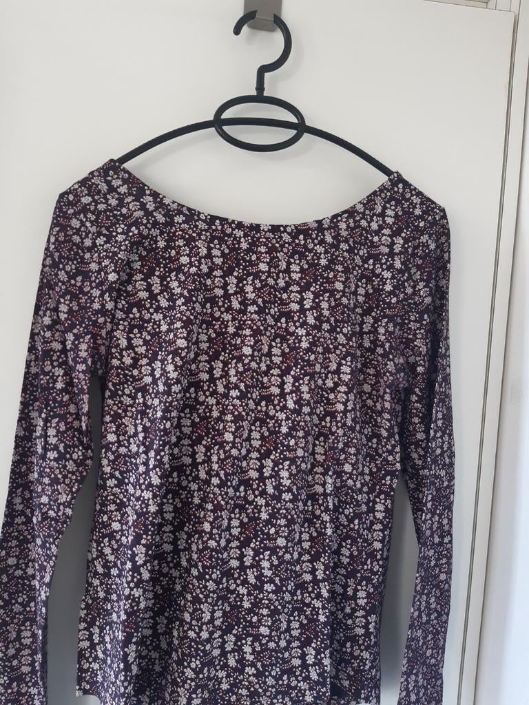 Bloes / T- shirt Maat Medium., Ophalen of Verzenden, Zo goed als nieuw